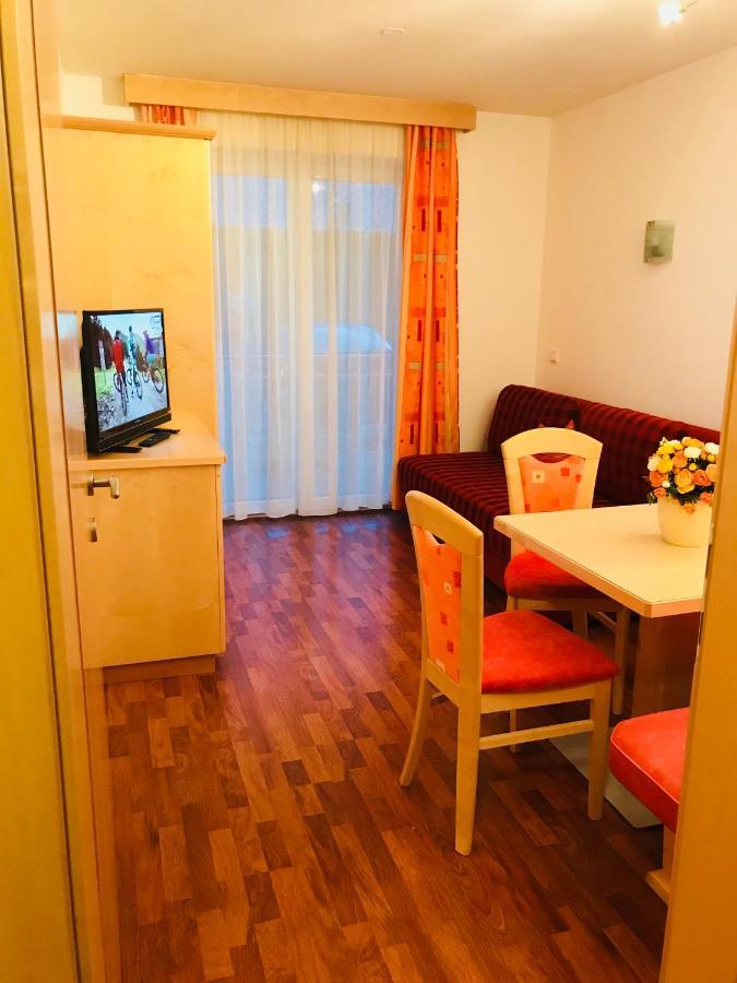Apartment Sonnblick Sankt Johann im Pongau Bagian luar foto